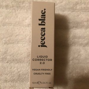 JECCA BLAC LIQUID CORRECTOR